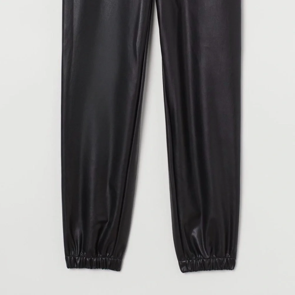 H&M Pants - Picture 2 of 2